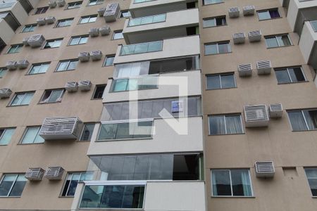 Apartamento para alugar com 72m², 2 quartos e 2 vagasPlaca do Quinto Andar