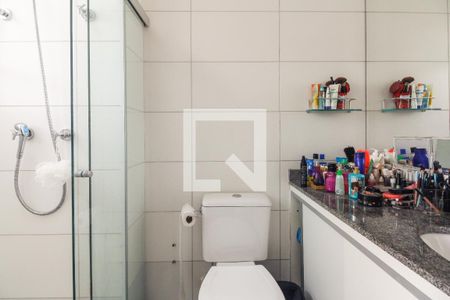 Apartamento à venda com 65m², 2 quartos e 1 vagaBanheiro Suíte 