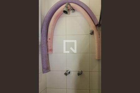 Casa de condomínio para alugar com 600m², 4 quartos e 6 vagasSuíte 4 - Banheiro