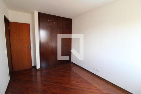 Apartamento à venda com 90m², 4 quartos e 2 vagasQuarto 2