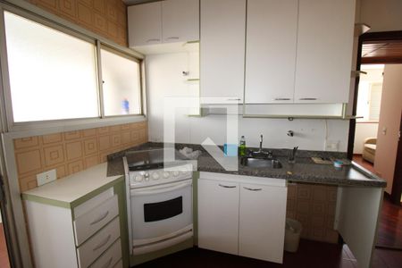 Apartamento à venda com 90m², 4 quartos e 2 vagasCozinha - Armários