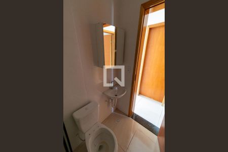 Apartamento para alugar com 37m², 2 quartos e sem vagaBanheiro