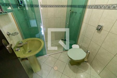 Casa à venda com 132m², 2 quartos e 2 vagasBanheiro da Suíte 2