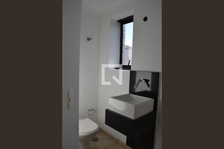 Apartamento à venda com 87m², 2 quartos e 1 vaga Apartamento à venda com 87m², 2 quartos e 1 vagaBanheiro