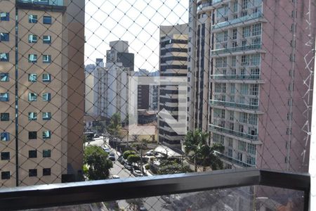 Apartamento à venda com 87m², 2 quartos e 1 vaga Apartamento à venda com 87m², 2 quartos e 1 vagaSala - Vista