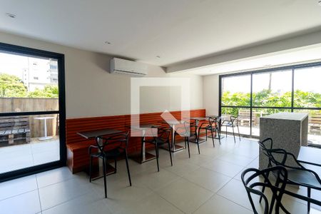 Apartamento à venda com 26m², 1 quarto e sem vaga Apartamento à venda com 26m², 1 quarto e sem vagaSalão de Festas