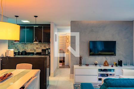 Sala de apartamento à venda com 3 quartos, 73m² em São Judas, São Paulo