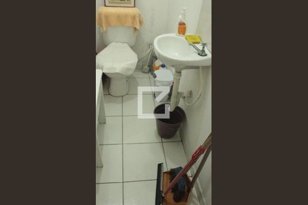 Casa para alugar com 106m², 2 quartos e 1 vagaBanheiro Corredor