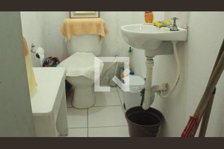 Casa para alugar com 106m², 2 quartos e 1 vagaBanheiro Corredor