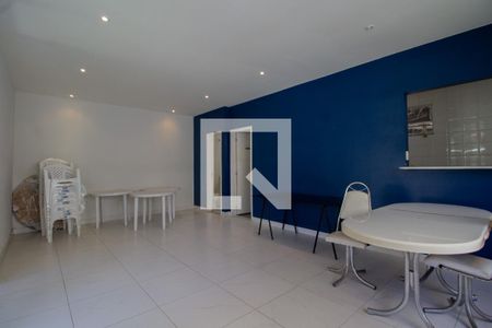 Apartamento à venda com 150m², 2 quartos e 1 vaga Apartamento à venda com 150m², 2 quartos e 1 vagaSalão de Festas