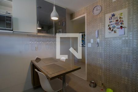 Apartamento à venda com 150m², 2 quartos e 1 vaga Apartamento à venda com 150m², 2 quartos e 1 vagaCozinha