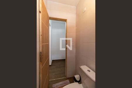 Casa à venda com 140m², 5 quartos e 2 vagas Casa à venda com 140m², 5 quartos e 2 vagasBanheiro da Suíte da Casa 2