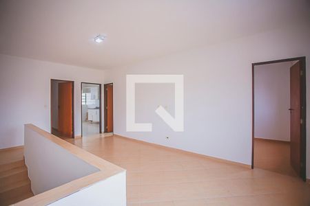 Sala de casa à venda com 4 quartos, 150m² em São Judas, São Paulo