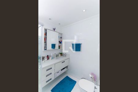 Casa à venda com 180m², 3 quartos e 2 vagasBanheiro da Suíte 2