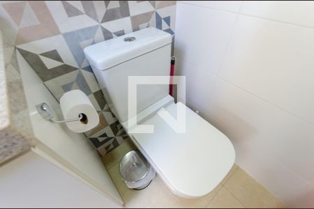 Casa à venda com 154m², 3 quartos e 3 vagas Casa à venda com 154m², 3 quartos e 3 vagasLavabo 2