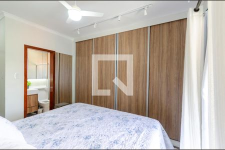 Casa à venda com 154m², 3 quartos e 3 vagas Casa à venda com 154m², 3 quartos e 3 vagasSuíte