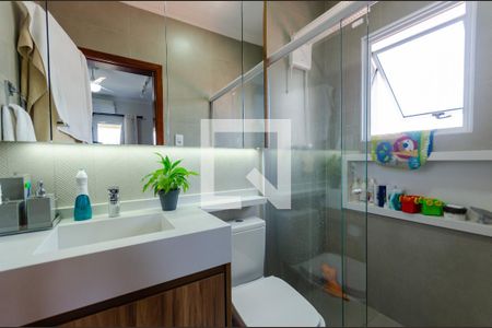 Casa à venda com 154m², 3 quartos e 3 vagas Casa à venda com 154m², 3 quartos e 3 vagasBanheiro da Suíte