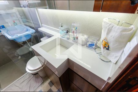 Casa à venda com 154m², 3 quartos e 3 vagas Casa à venda com 154m², 3 quartos e 3 vagasBanheiro