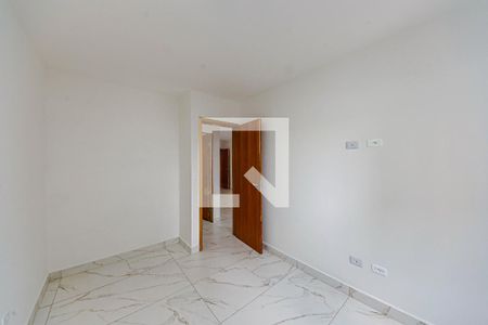 Quarto 1 de apartamento para alugar com 2 quartos, 45m² em Vila Ivone, São Paulo