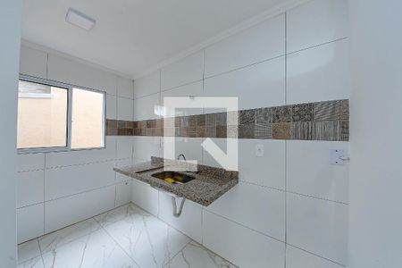 Sala/Cozinha de apartamento para alugar com 2 quartos, 45m² em Vila Ivone, São Paulo