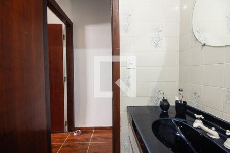Casa à venda com 100m², 2 quartos e 1 vagaBanheiro 