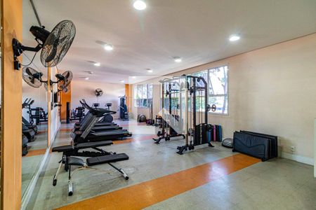 Apartamento à venda com 67m², 3 quartos e 2 vagas Apartamento à venda com 67m², 3 quartos e 2 vagasÁrea comum - Academia