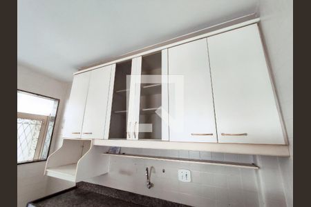 Apartamento para alugar com 110m², 4 quartos e 1 vagaCozinha - Armários