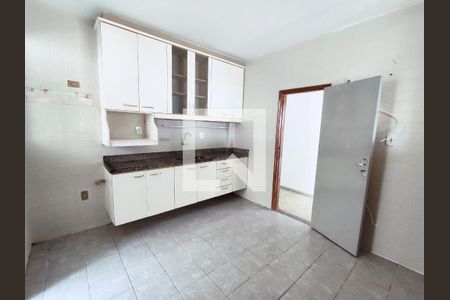 Apartamento para alugar com 110m², 4 quartos e 1 vagaCozinha