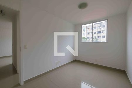 Quarto 1 de apartamento para alugar com 2 quartos, 45m² em Vargem Pequena, Rio de Janeiro