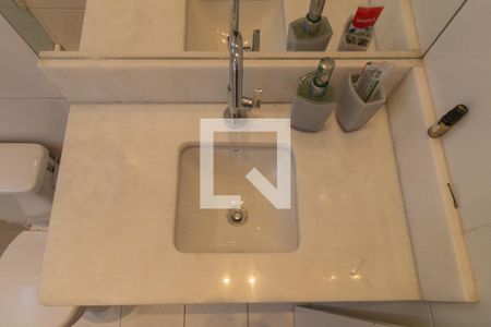 Apartamento para alugar com 49m², 2 quartos e 1 vaga Apartamento para alugar com 49m², 2 quartos e 1 vagaBanheiro da Suíte