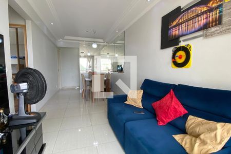 Sala de apartamento para alugar com 2 quartos, 70m² em Vila Pindorama, Barueri