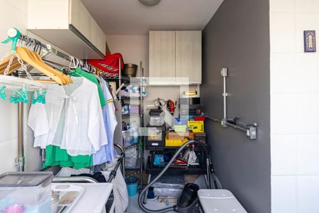 Apartamento à venda com 74m², 2 quartos e 1 vagaÁrea de serviço