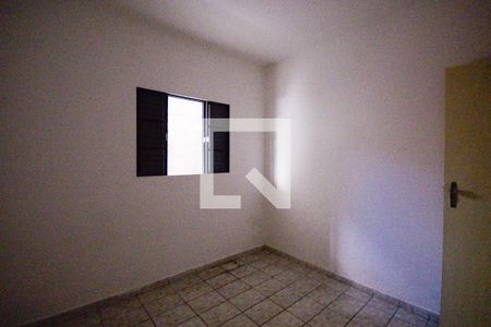 Quarto 1  de casa para alugar com 2 quartos, 31m² em Jardim Imperador, São Paulo