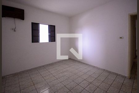 Quarto 2 de casa para alugar com 2 quartos, 31m² em Jardim Imperador, São Paulo