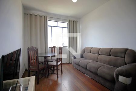 Sala de apartamento à venda com 3 quartos, 95m² em Floresta, Belo Horizonte