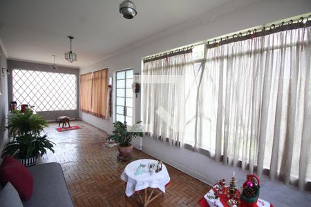 Hall de entrada de casa à venda com 3 quartos, 1330m² em Vila Albertina, São Paulo