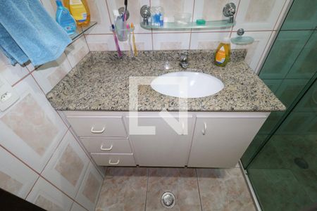 Casa à venda com 150m², 3 quartos e 2 vagasBanheiro 2