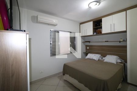 Casa à venda com 150m², 3 quartos e 2 vagasSuite