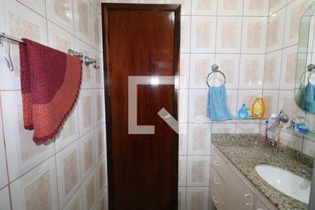 Casa à venda com 150m², 3 quartos e 2 vagasBanheiro 2