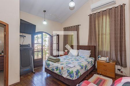 Suíte 1 de casa à venda com 5 quartos, 312m² em Sacomã, São Paulo