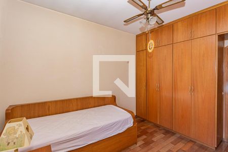 Casa à venda com 312m², 5 quartos e 6 vagasSuíte 2