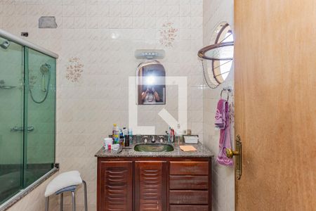 Casa à venda com 312m², 5 quartos e 6 vagasBanheiro da Suíte 1