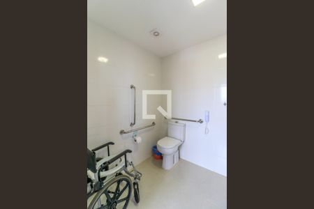 Apartamento para alugar com 34m², 1 quarto e sem vaga Apartamento para alugar com 34m², 1 quarto e sem vagaBanheiro da Suíte
