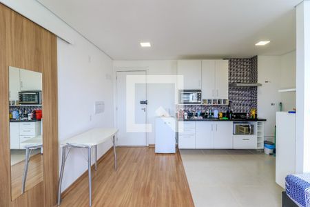 Apartamento para alugar com 34m², 1 quarto e sem vaga Apartamento para alugar com 34m², 1 quarto e sem vagaSala