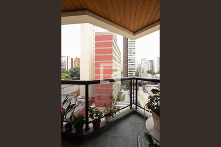 Varanda da Sala de apartamento à venda com 2 quartos, 63m² em Indianópolis, São Paulo