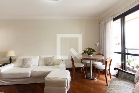 Sala de apartamento à venda com 2 quartos, 63m² em Indianópolis, São Paulo