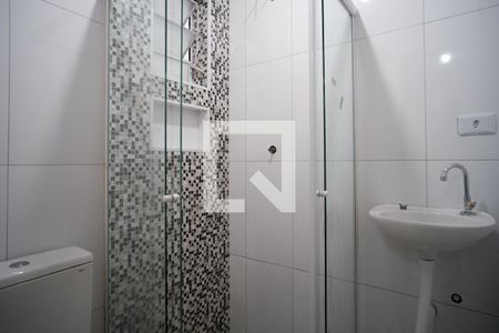 Banheiro de apartamento para alugar com 1 quarto, 22m² em Vila Paulistania, São Paulo