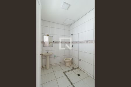 Casa à venda com 200m², 4 quartos e 3 vagasBanheiro - Casa 2