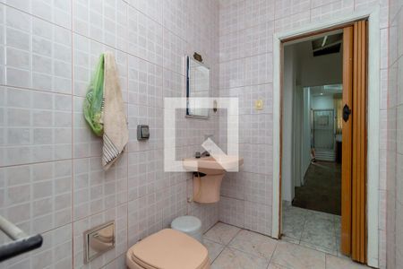 Casa à venda com 200m², 4 quartos e 3 vagasBanheiro