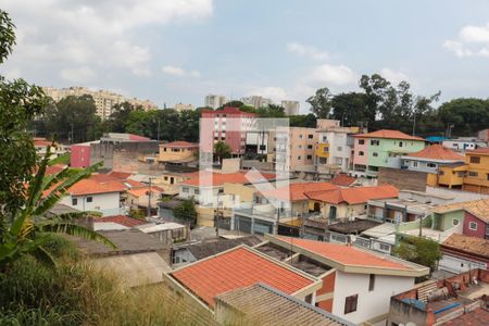 Vista do Quarto de casa para alugar com 1 quarto, 45m² em Jardim Bonfiglioli, São Paulo